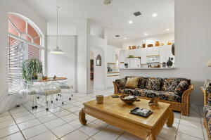 Boca Raton, Florida, 33433, United States, 2 Bedrooms Bedrooms, ,2 BathroomsBathrooms,Residential,For Sale,1921659