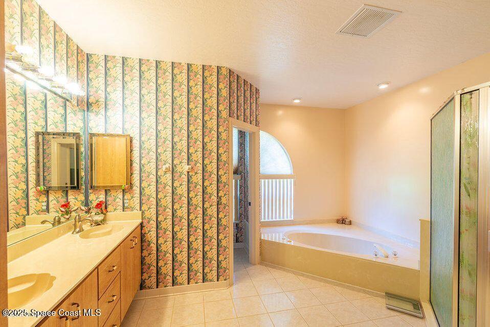 Melbourne, Florida, 32934, United States, 5 Bedrooms Bedrooms, ,3 BathroomsBathrooms,Residential,For Sale,1989244