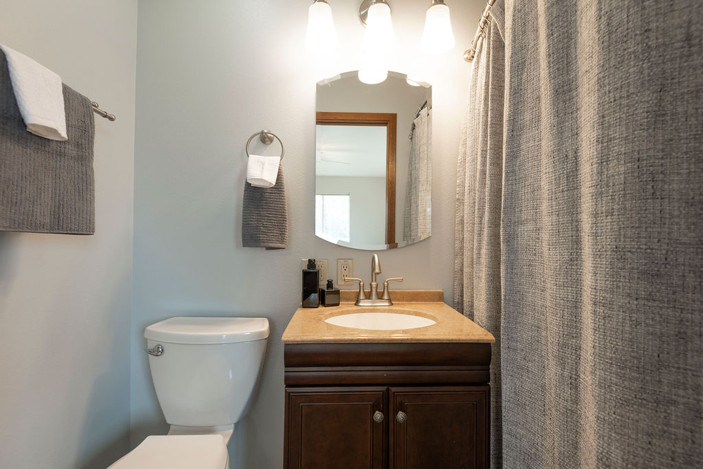 Clancy, Montana, 59634, United States, 4 Bedrooms Bedrooms, ,3 BathroomsBathrooms,Residential,For Sale,1860734