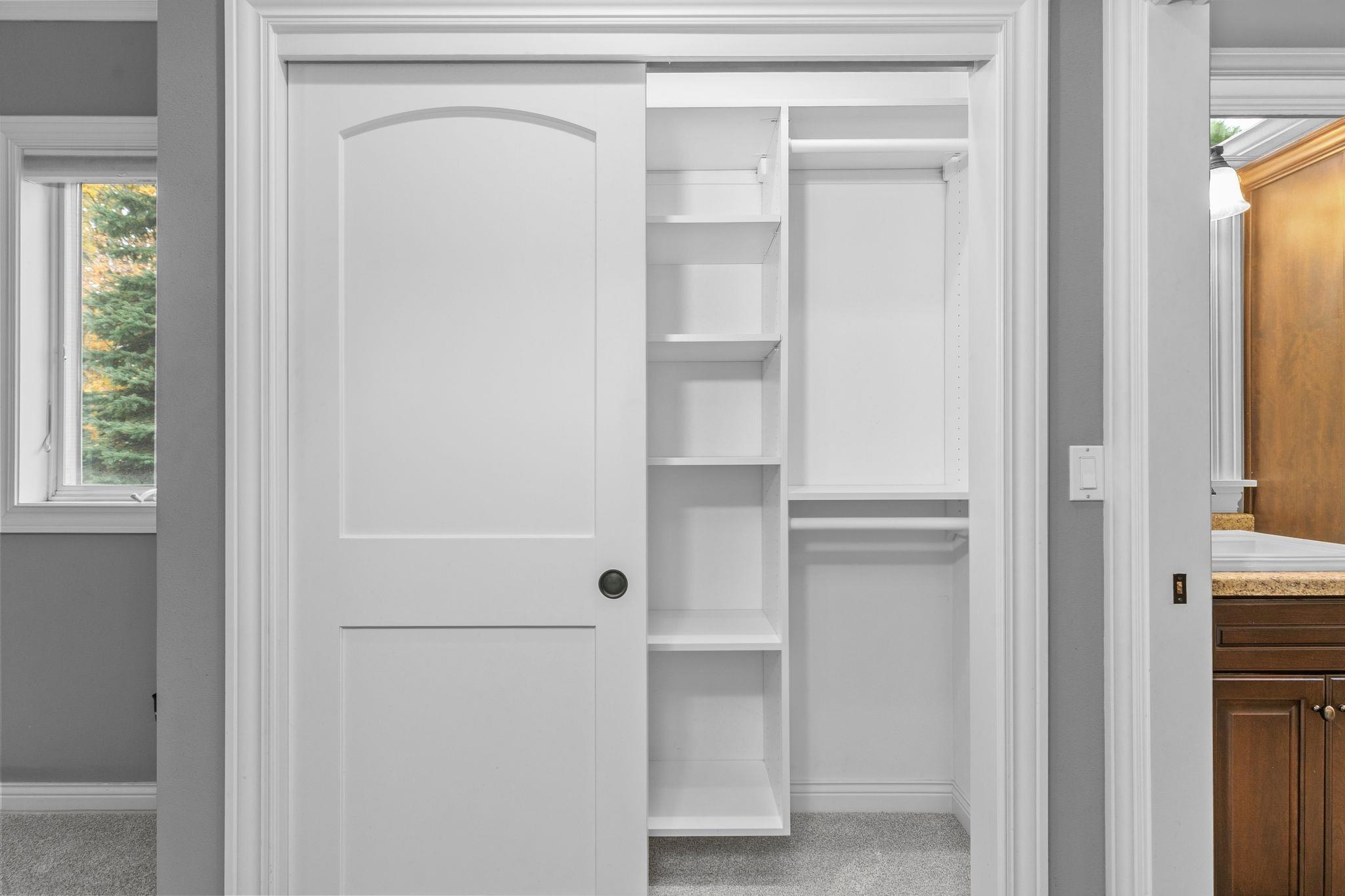 Combined Locks, Wisconsin, 54113, United States, 3 Bedrooms Bedrooms, ,4 BathroomsBathrooms,Residential,For Sale,1976414