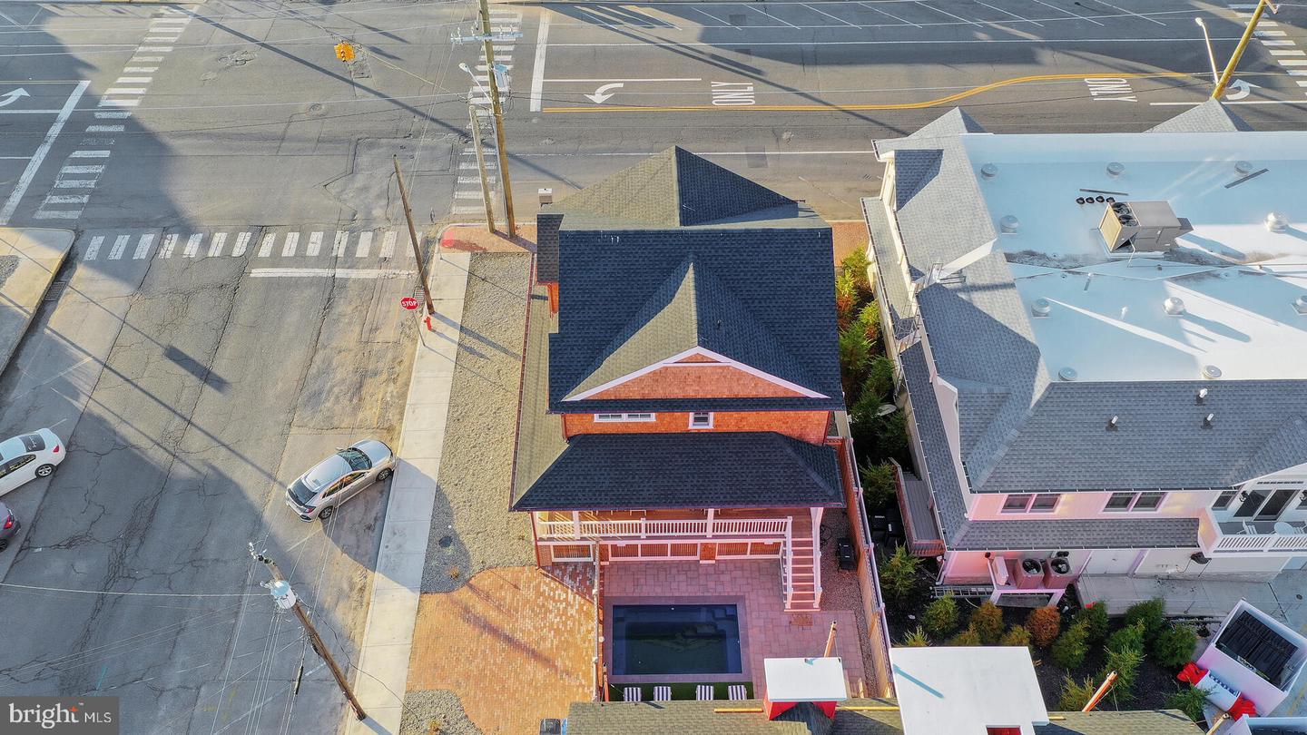 Beach Haven, New Jersey, 08008, United States, 5 Bedrooms Bedrooms, ,4 BathroomsBathrooms,Residential,For Sale,1995746
