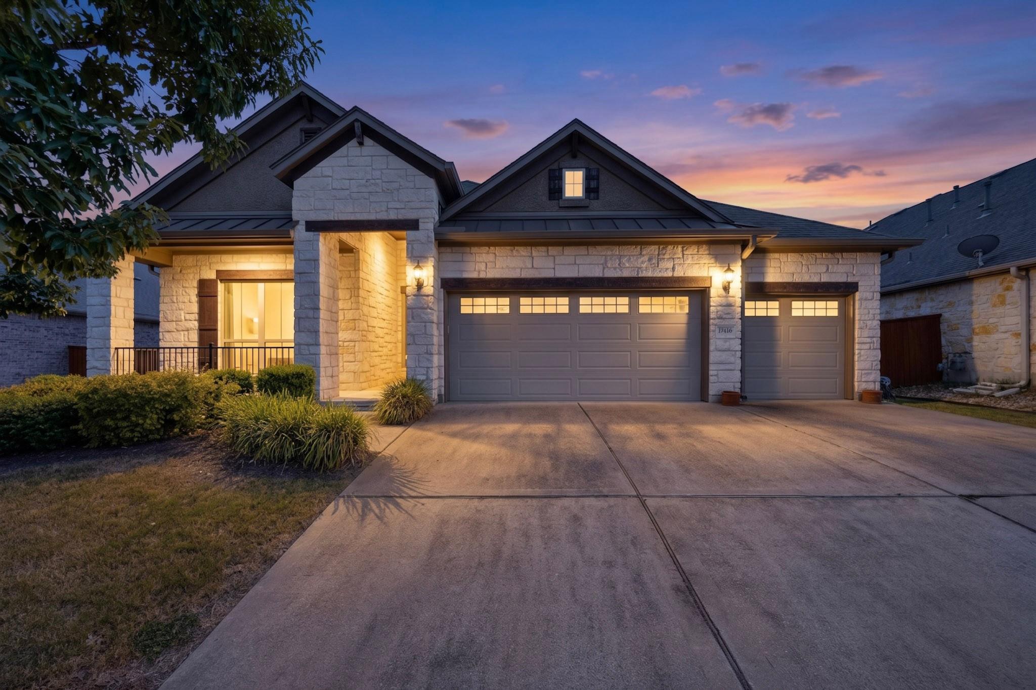 Bismark Dr, Austin, TX 78748
