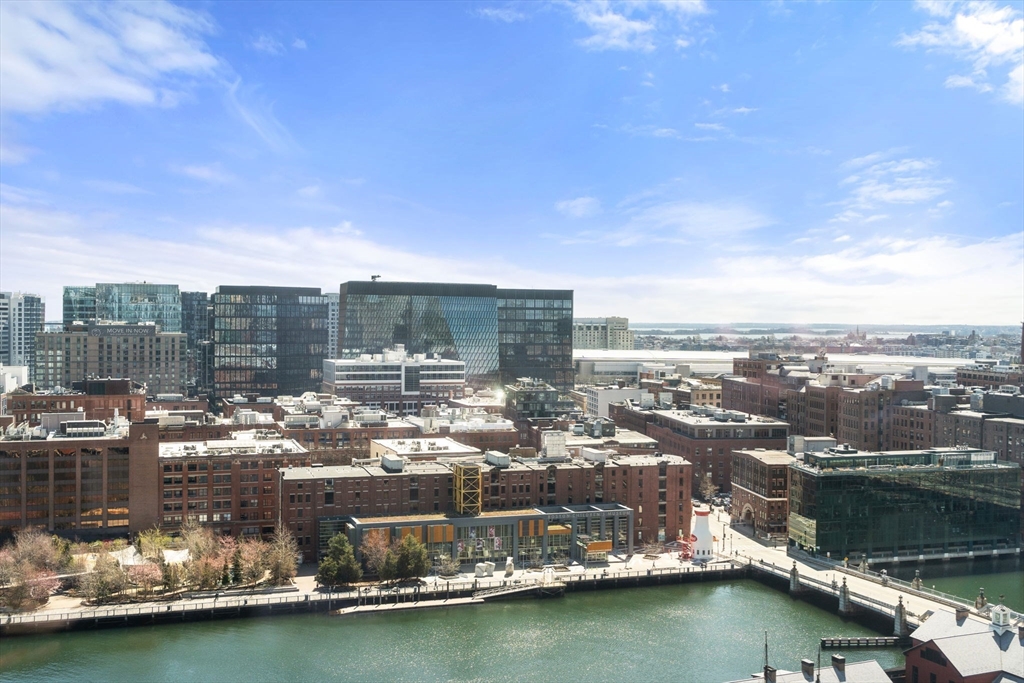 Boston, Massachusetts, 02210, United States, 2 Bedrooms Bedrooms, ,3 BathroomsBathrooms,Residential,For Sale,1770801