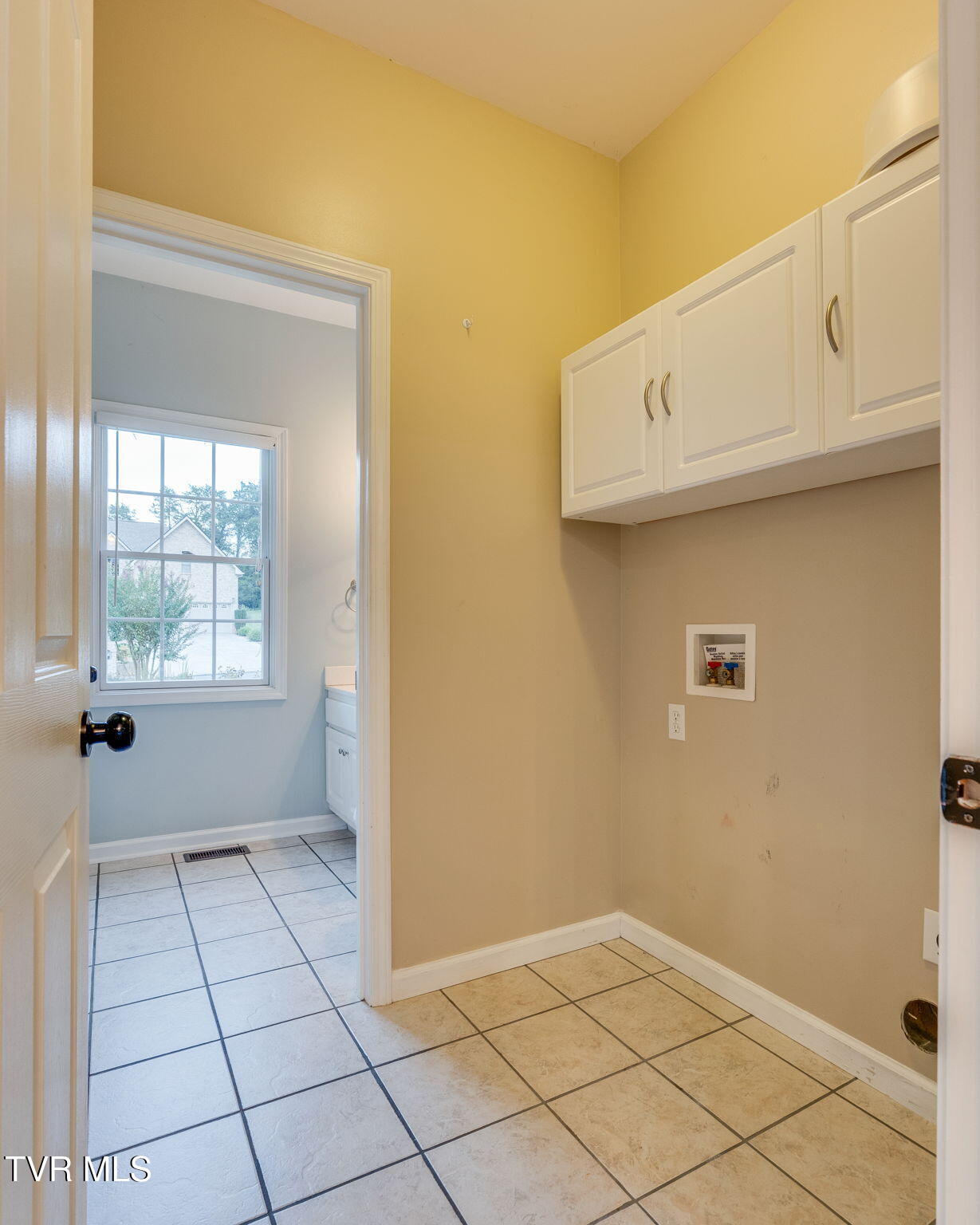 Gray, Tennessee, 37615, United States, 3 Bedrooms Bedrooms, ,4 BathroomsBathrooms,Residential,For Sale,1978151