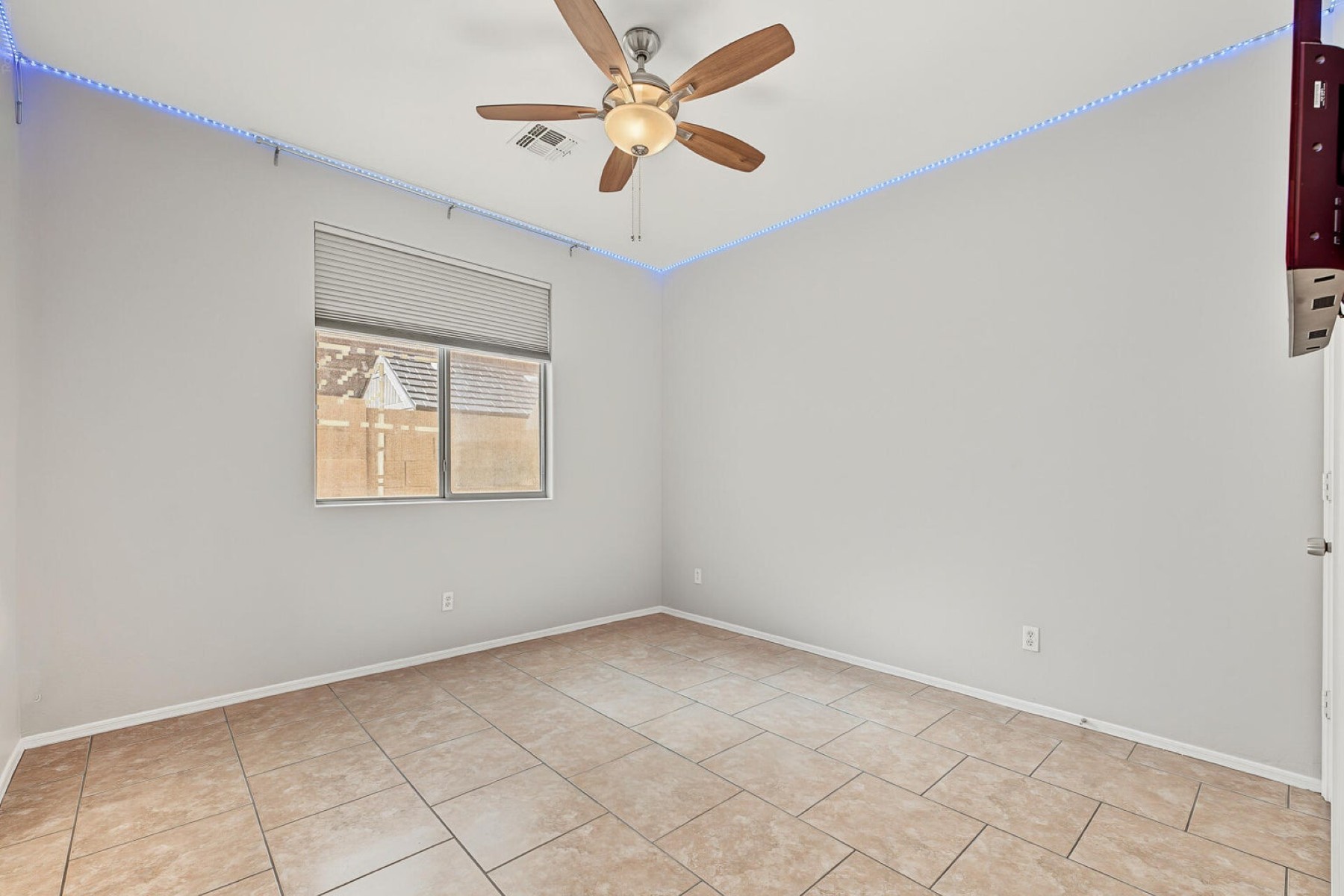  15250 W Pierson Street¦Goodyear, AZ - 物件實景