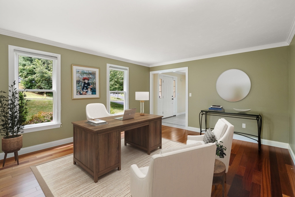 Westborough, Massachusetts, 01581, United States, 4 Bedrooms Bedrooms, ,4 BathroomsBathrooms,Residential,For Sale,1986469