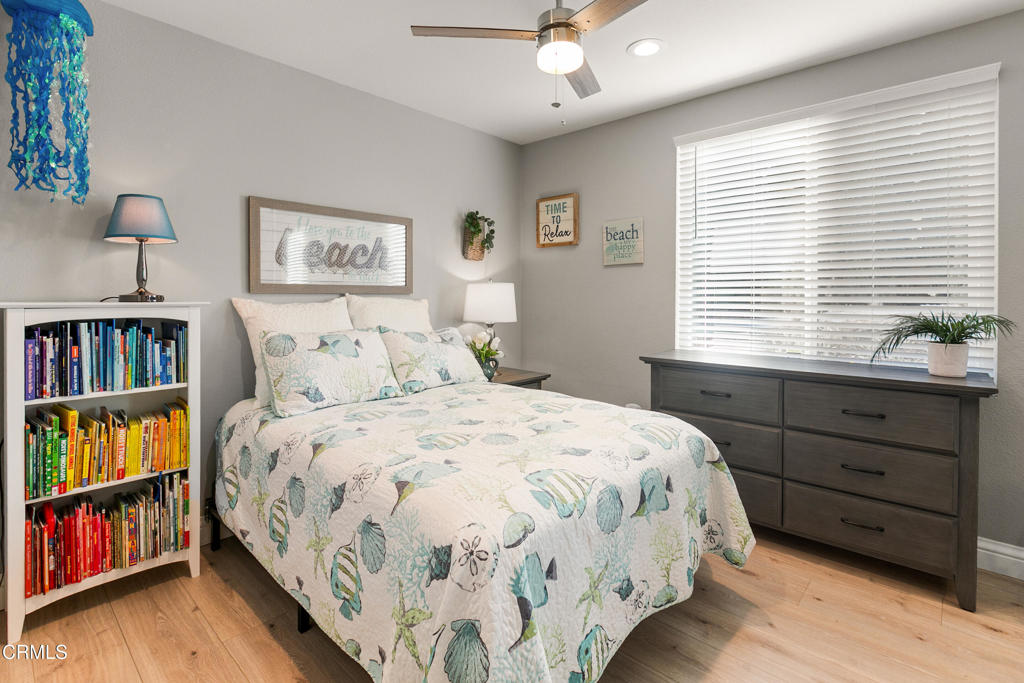 Thousand Oaks, California, 91362, United States, 4 Bedrooms Bedrooms, ,2 BathroomsBathrooms,Residential,For Sale,1988089