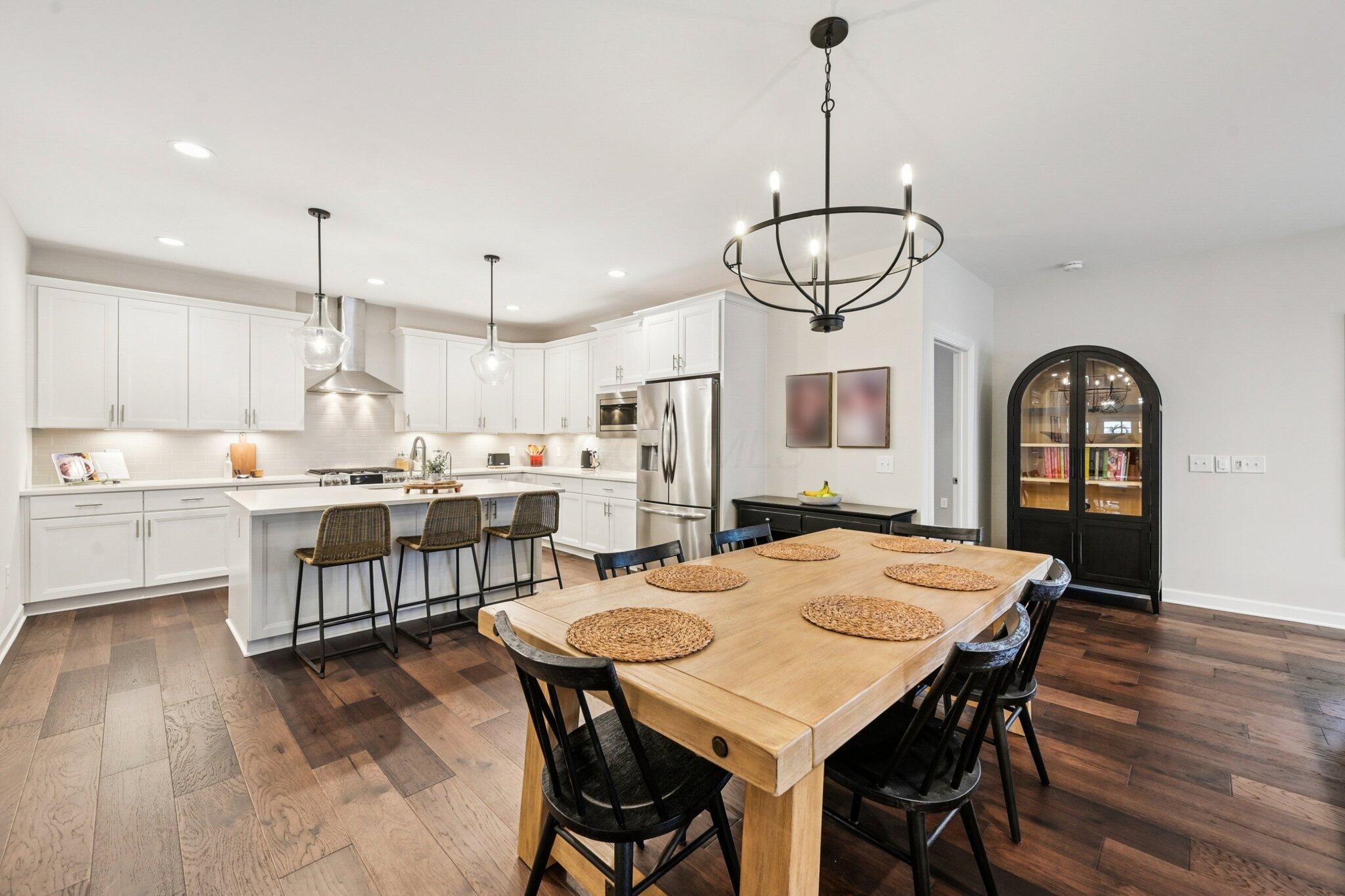 Powell, Ohio, 43065, United States, 4 Bedrooms Bedrooms, ,4 BathroomsBathrooms,Residential,For Sale,1966964