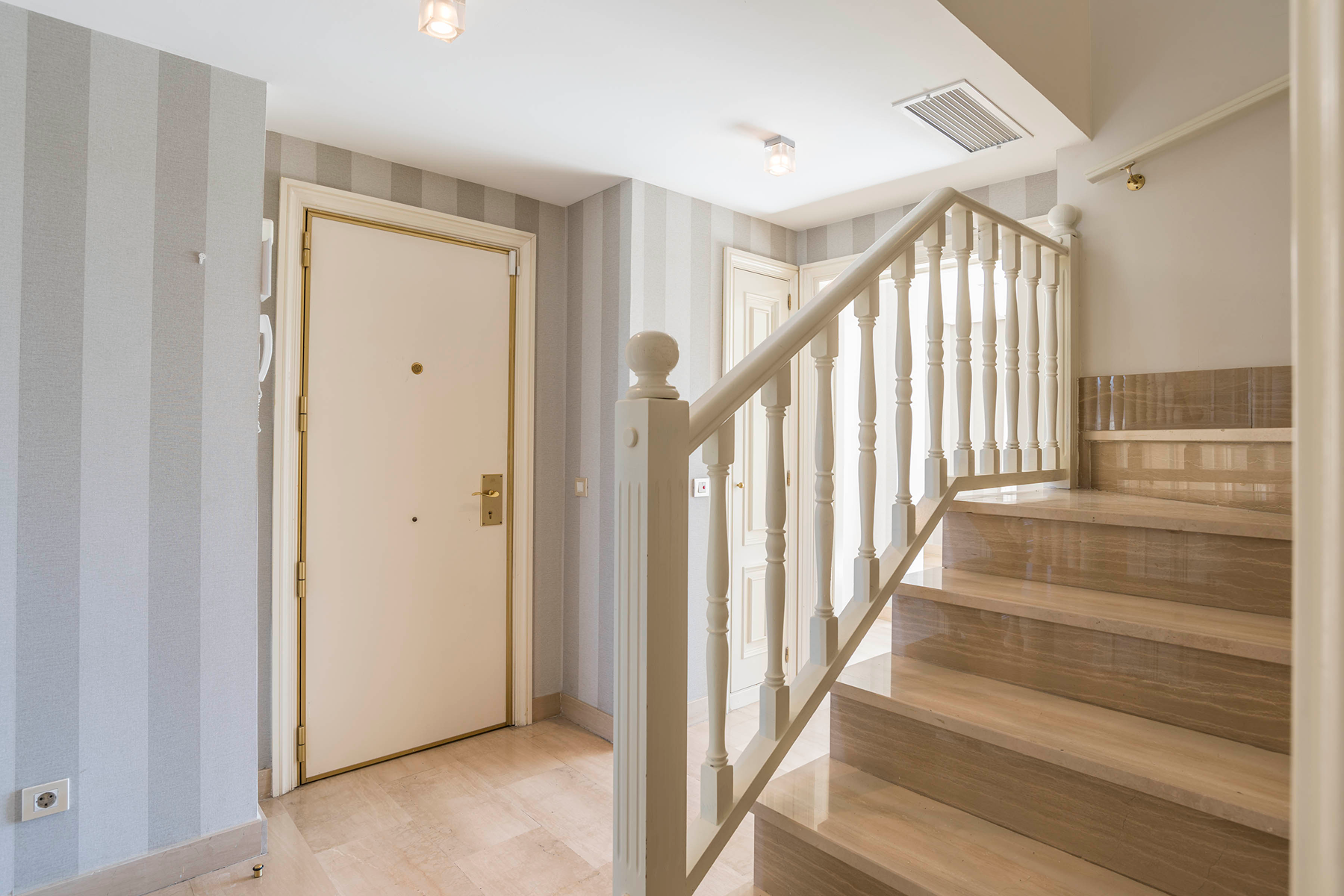  3-bedroom duplex in Prado de Somosaguas, Pozuelo de Alarcón - 物件實景