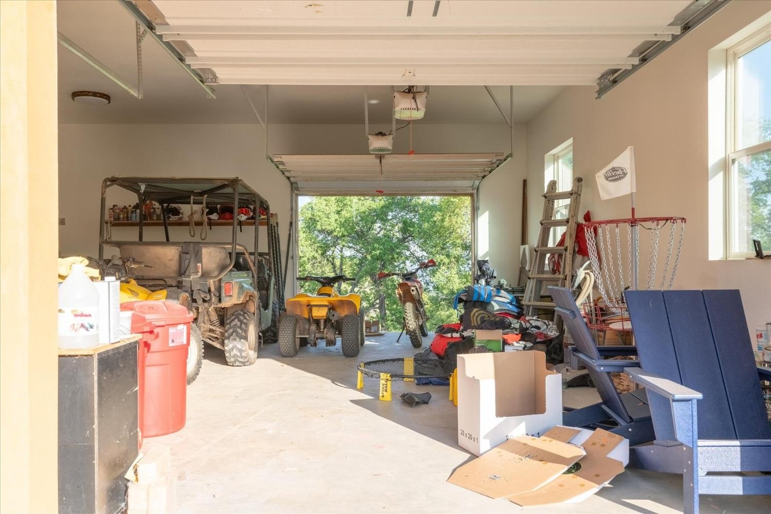 Angels Camp, California, 95222, United States, 4 Bedrooms Bedrooms, ,3 BathroomsBathrooms,Residential,For Sale,1990494