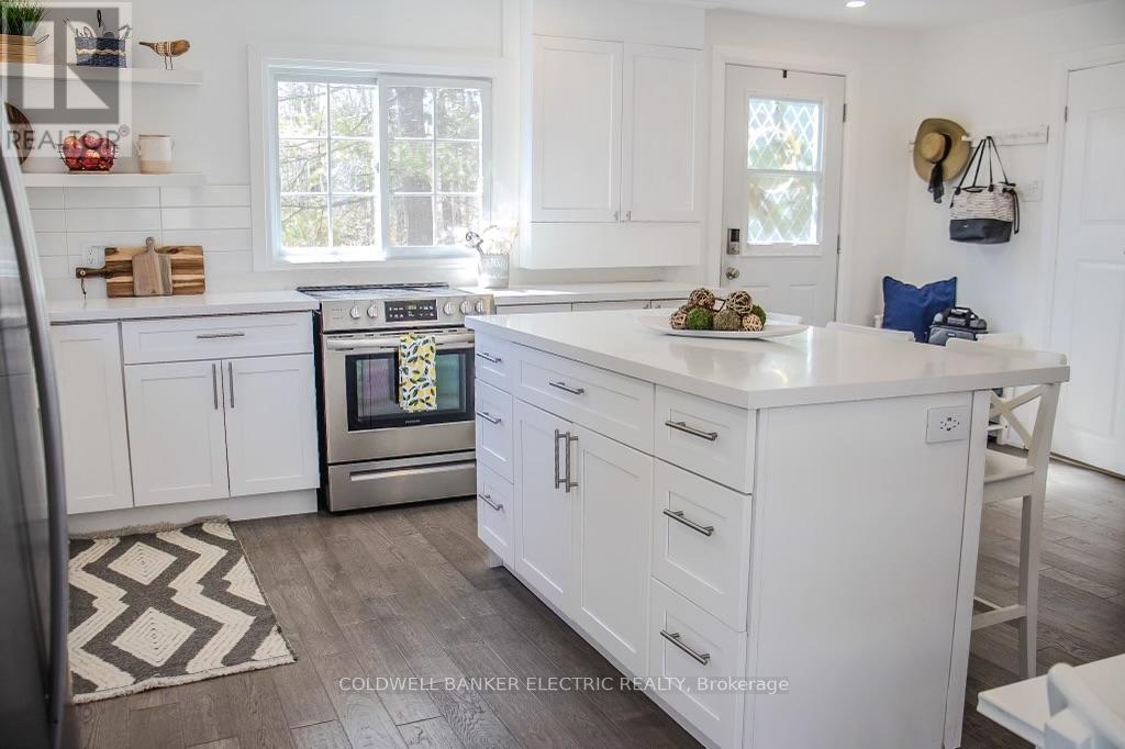 TUDOR AND CASHEL (TUDOR WARD), Ontario, K0L 1W0, CA, 2 Bedrooms Bedrooms, ,1 BathroomBathrooms,Residential,For Sale,1892656