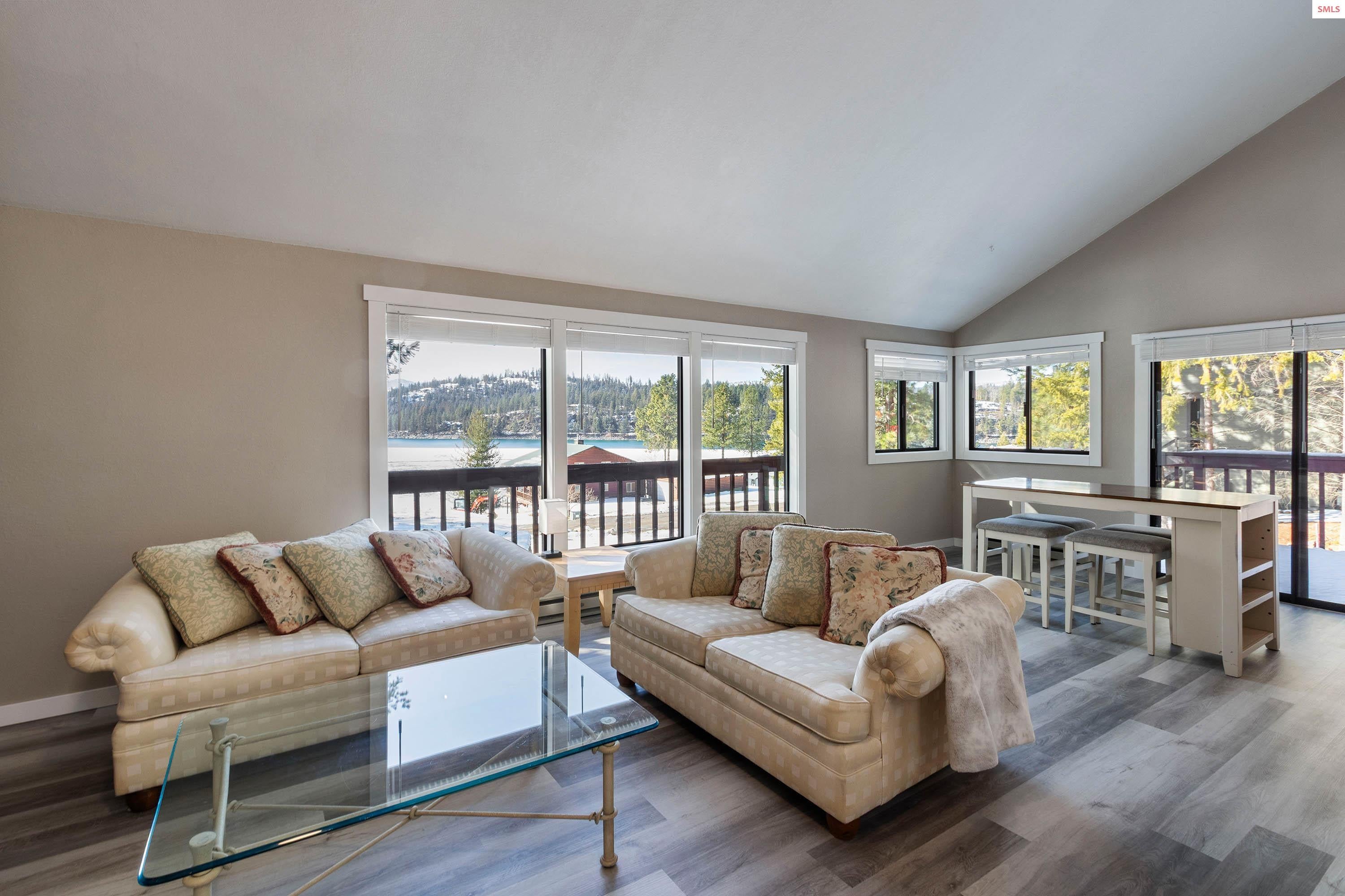 Sagle, Idaho, 83860, United States, 4 Bedrooms Bedrooms, ,2 BathroomsBathrooms,Residential,For Sale,2022483