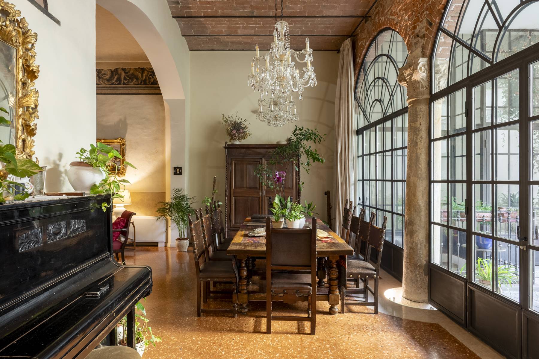  An art residence in the center of Bologna featuring an exclusive private garden - 物件實景