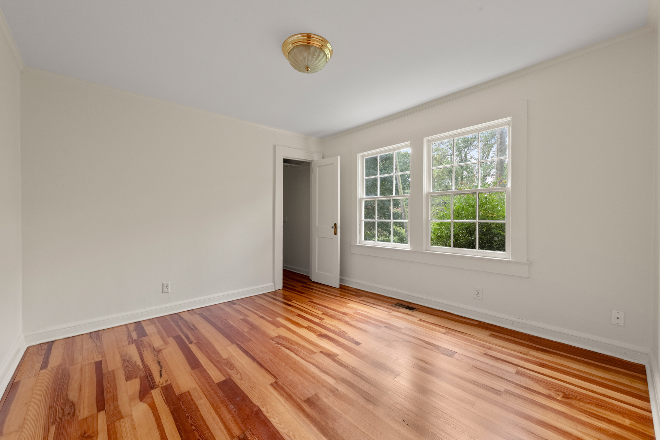  A Timeless Farmhouse Retreat on 7.3 Acres in Milton near Birmingham Crossroads - 物件實景