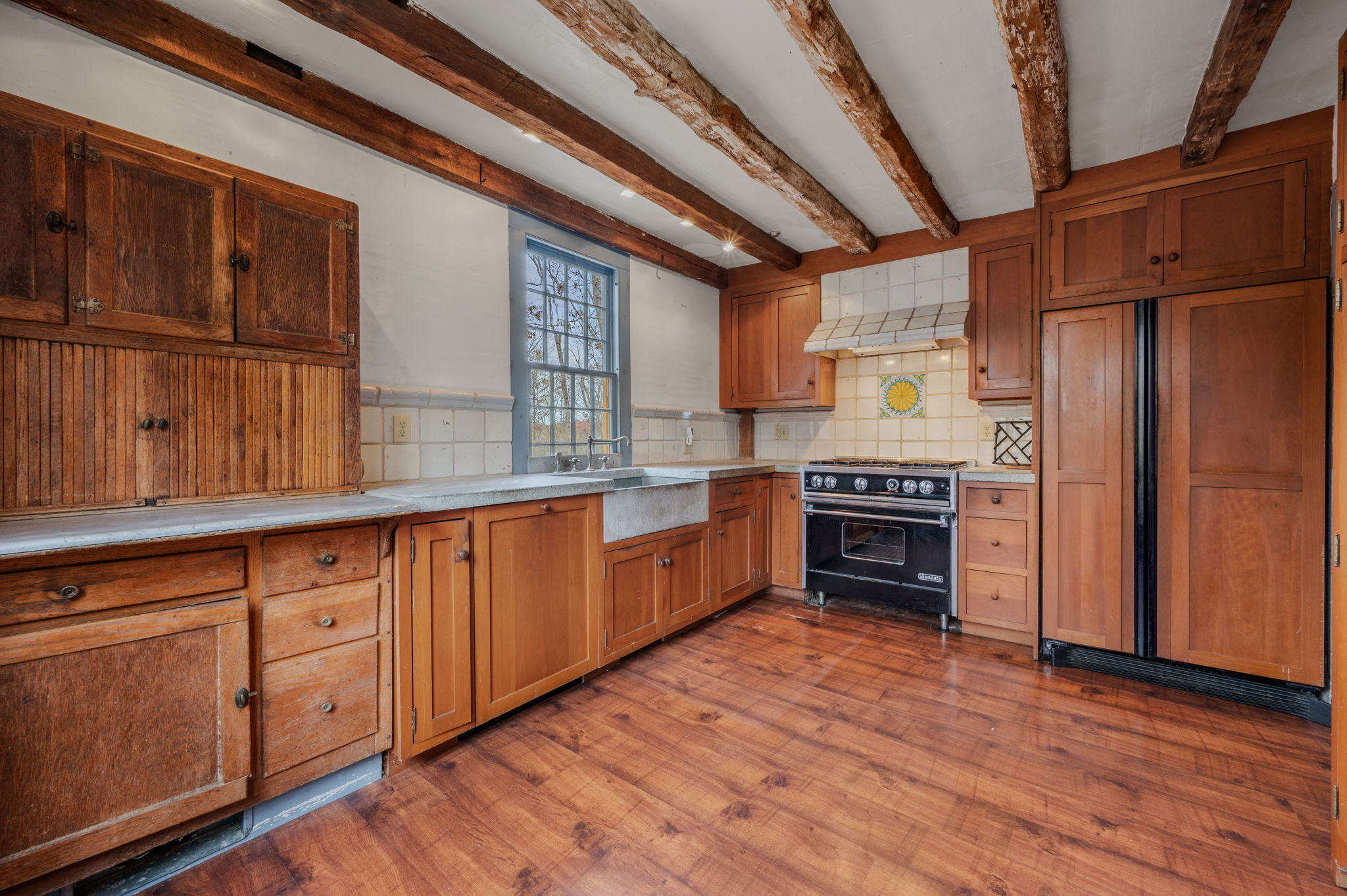 Lyme, Connecticut, 06371, United States, 2 Bedrooms Bedrooms, ,3 BathroomsBathrooms,Residential,For Sale,1991531