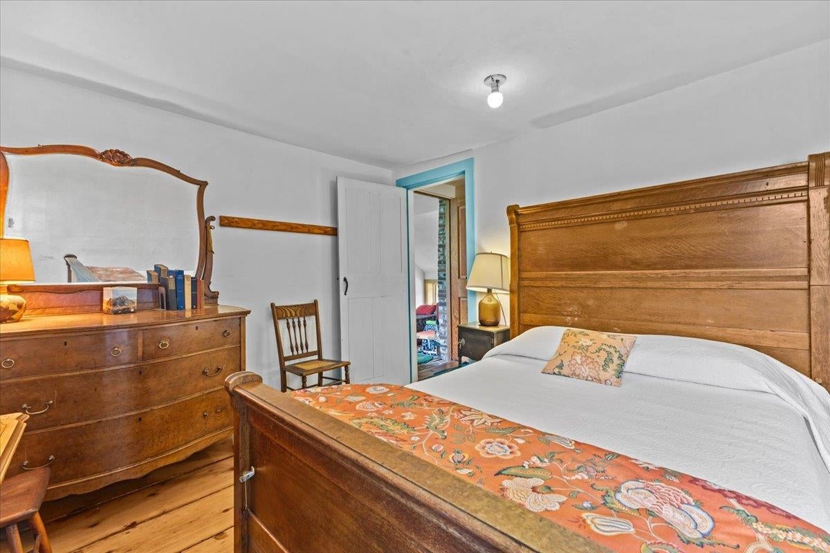 Morristown, Vermont, 05661, United States, 9 Bedrooms Bedrooms, ,4 BathroomsBathrooms,Residential,For Sale,1896052