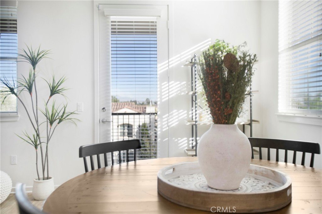 Brea, California, 92823, United States, 2 Bedrooms Bedrooms, ,2 BathroomsBathrooms,Residential,For Sale,1939924