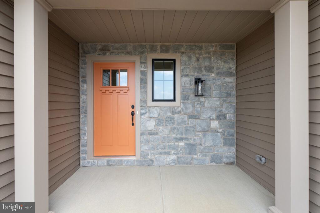 Strasburg, Pennsylvania, 17579, United States, 4 Bedrooms Bedrooms, ,3 BathroomsBathrooms,Residential,For Sale,1720713