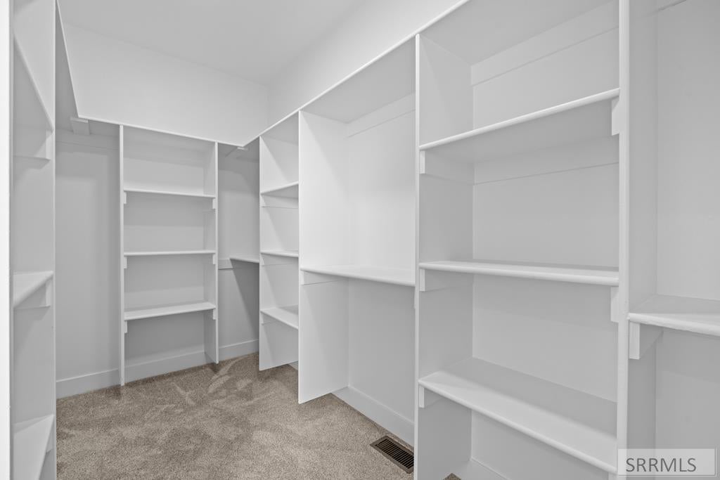 RIGBY, Idaho, 83442, United States, 5 Bedrooms Bedrooms, ,3 BathroomsBathrooms,Residential,For Sale,1983610