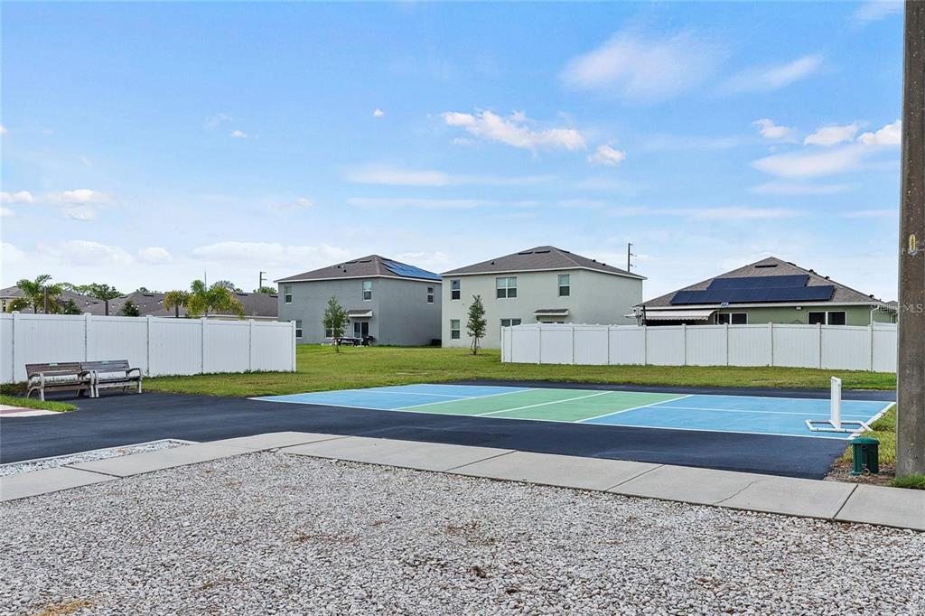 Tavares, Florida, 32778, United States, 2 Bedrooms Bedrooms, ,2 BathroomsBathrooms,Residential,For Sale,1867247