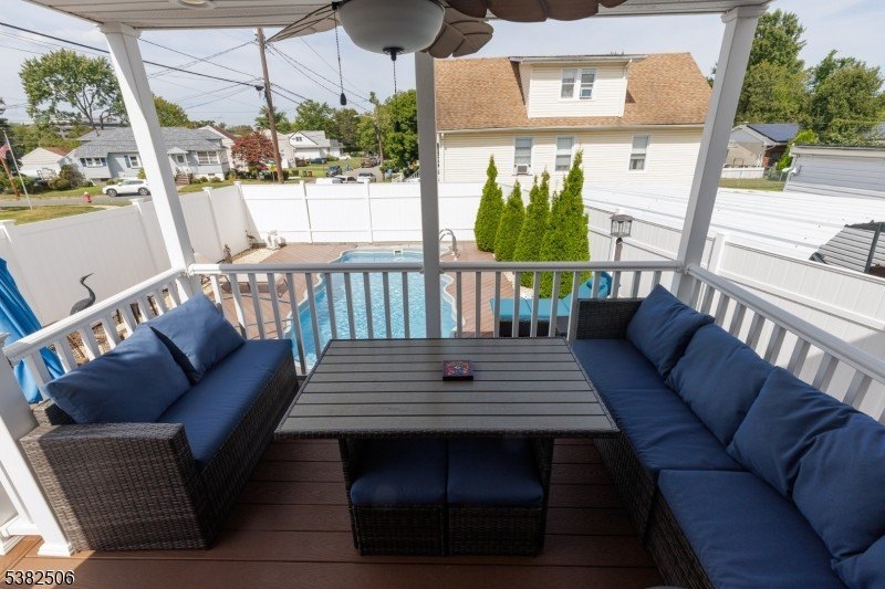 Linden City, New Jersey, 07036-3639, United States, 3 Bedrooms Bedrooms, ,3 BathroomsBathrooms,Residential,For Sale,1973750