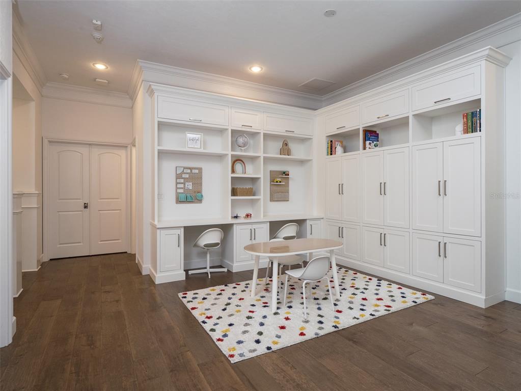 Gainesville, Florida, 32608, United States, 5 Bedrooms Bedrooms, ,8 BathroomsBathrooms,Residential,For Sale,1754058