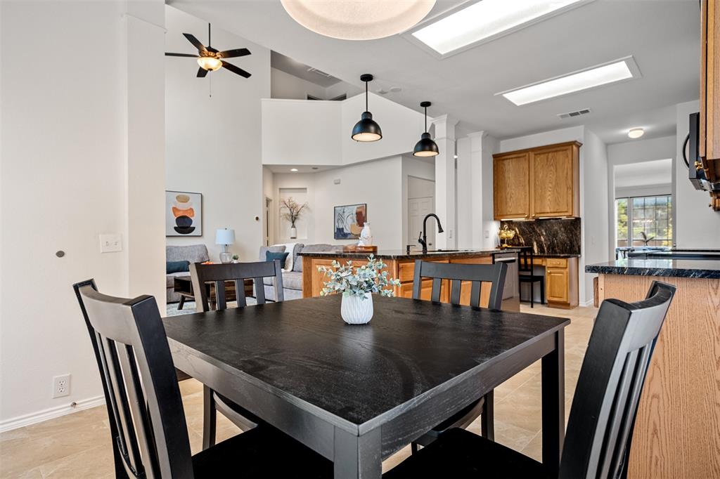 McKinney, Texas, 75072, United States, 5 Bedrooms Bedrooms, ,4 BathroomsBathrooms,Residential,For Sale,1987922