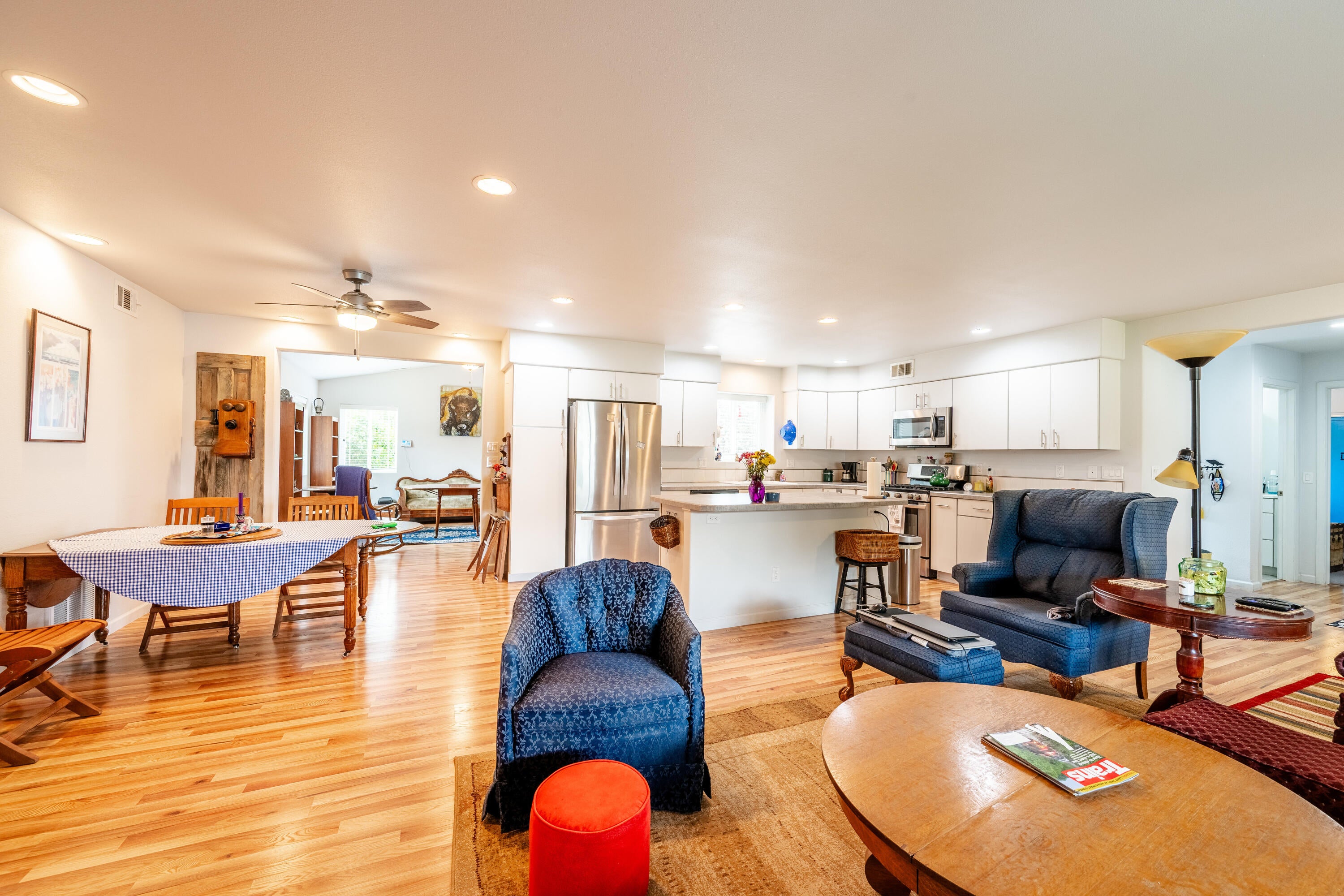 Dayton, Wyoming, 82836, United States, 3 Bedrooms Bedrooms, ,4 BathroomsBathrooms,Residential,For Sale,2015288