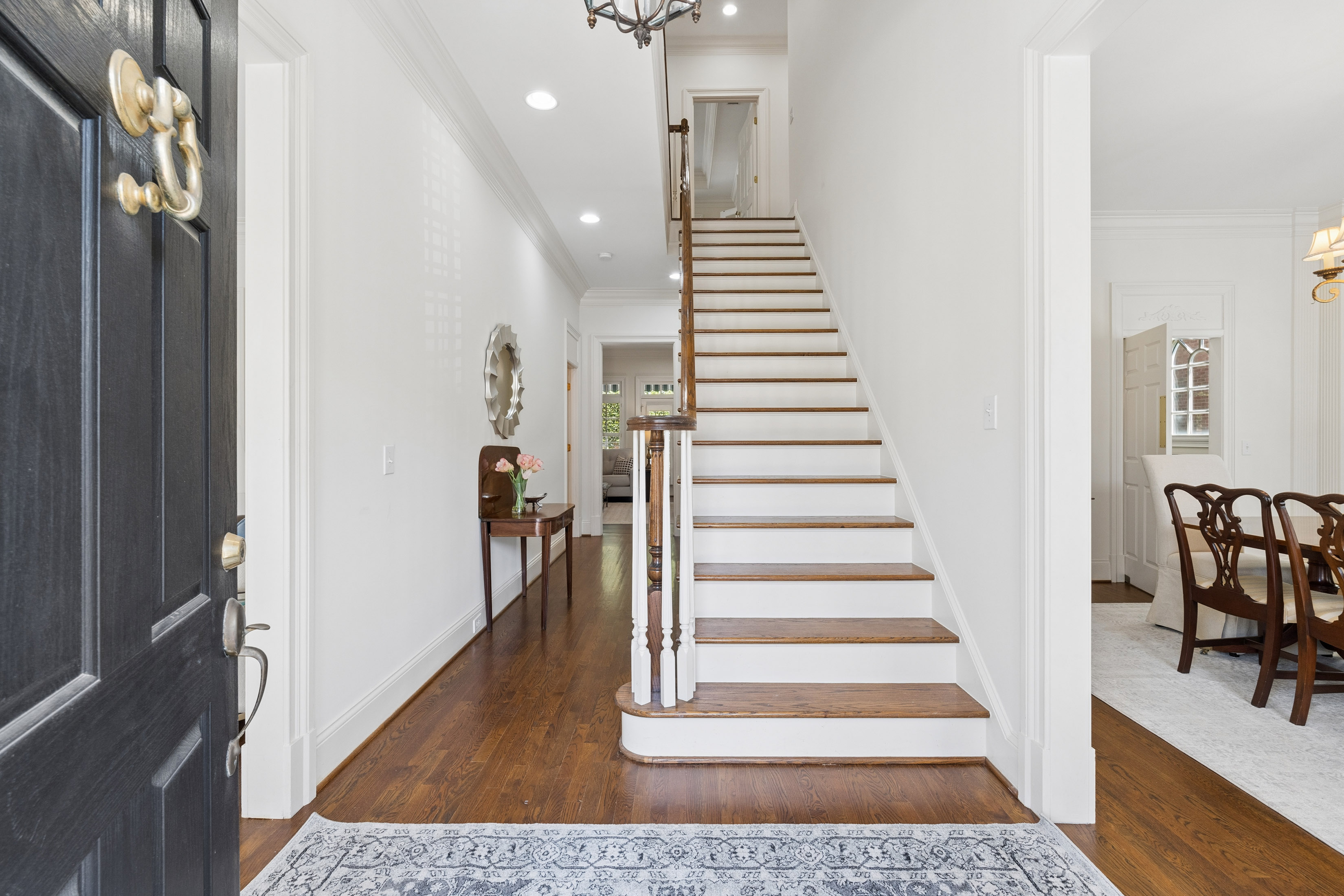  Traditional Cedar Shingle Beauty - 物件實景