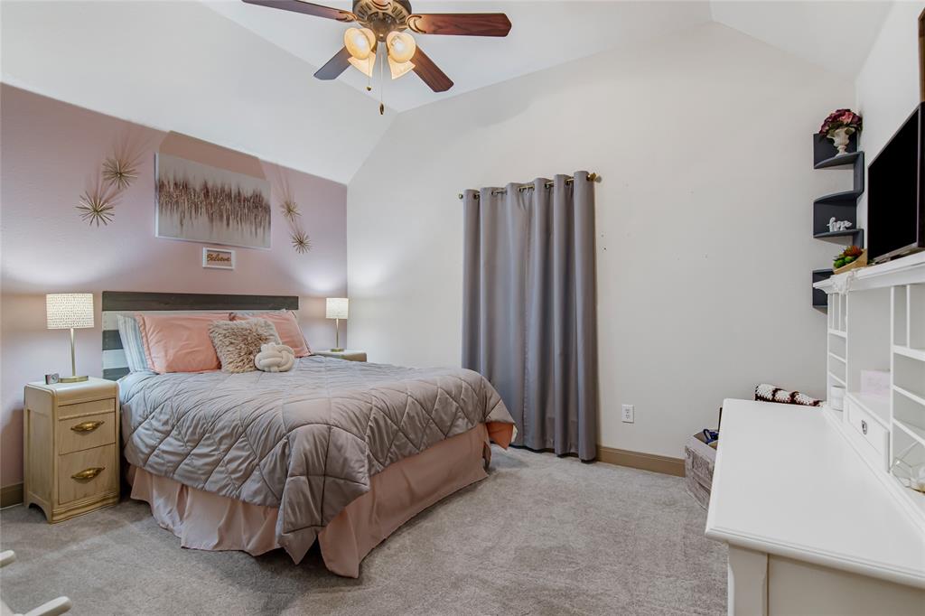 Azle, Texas, 76020, United States, 3 Bedrooms Bedrooms, ,3 BathroomsBathrooms,Residential,For Sale,1934218