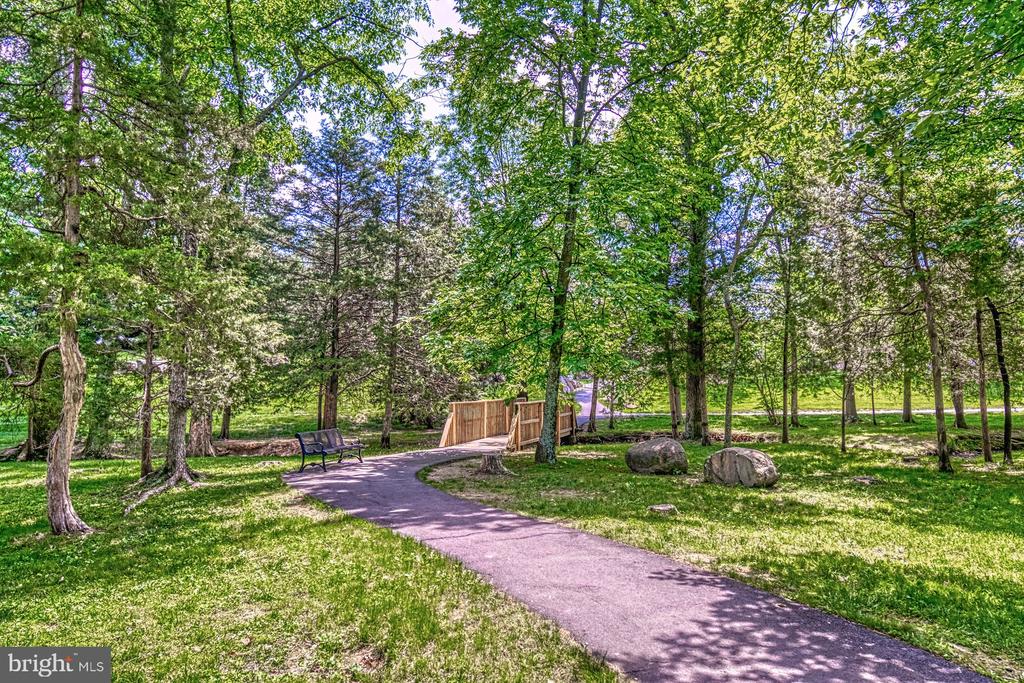 Brambleton, Virginia, 20148, United States, 3 Bedrooms Bedrooms, ,5 BathroomsBathrooms,Residential,For Sale,2005795