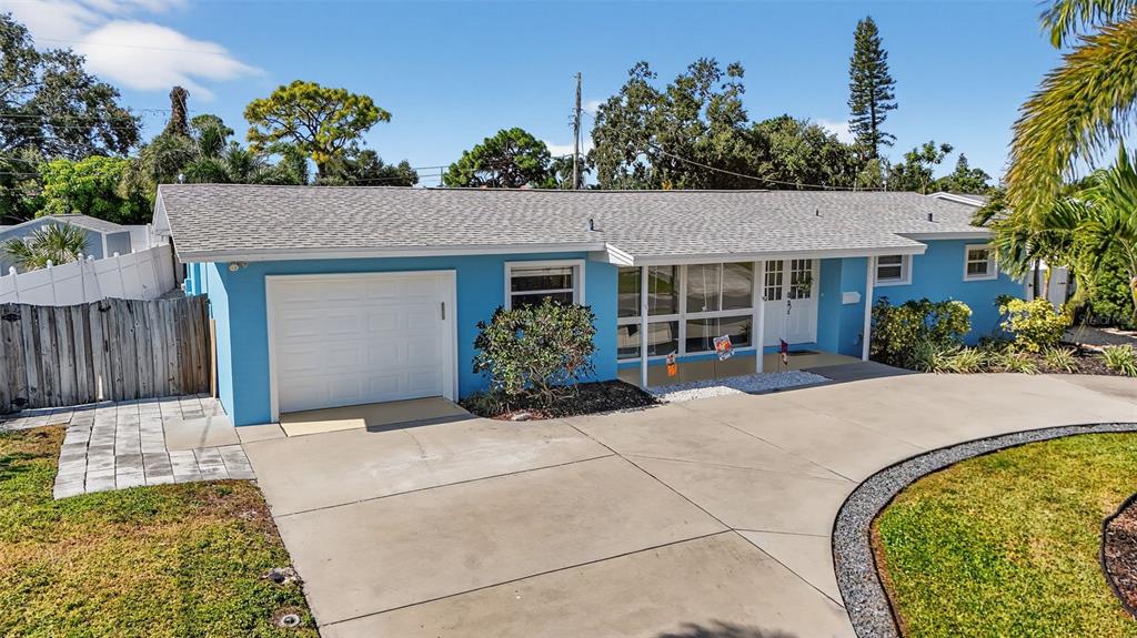 St Petersburg, Florida, 33711, United States, 3 Bedrooms Bedrooms, ,2 BathroomsBathrooms,Residential,For Sale,1989054