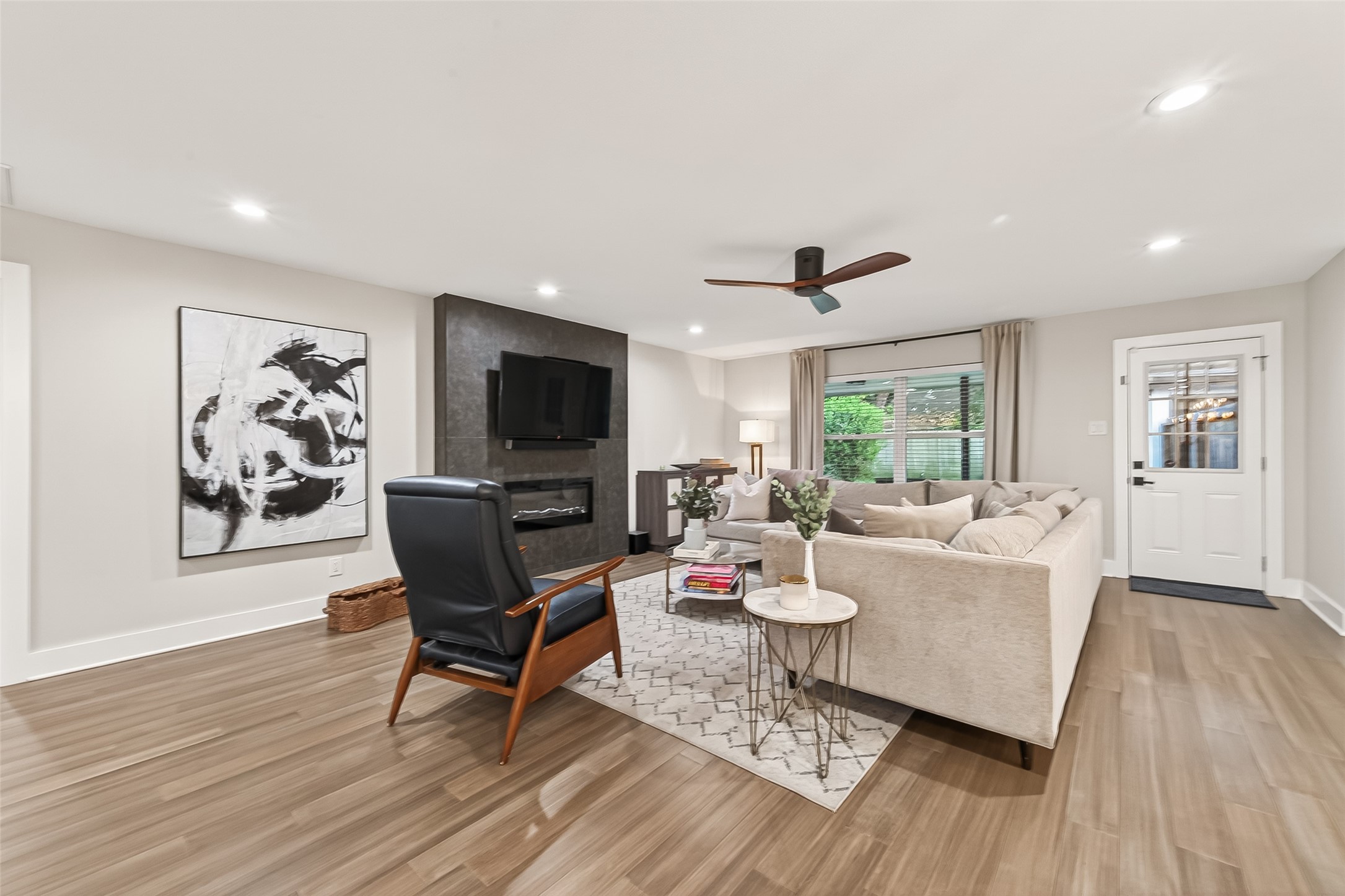 6227 Yarwell Drive - 物件實景