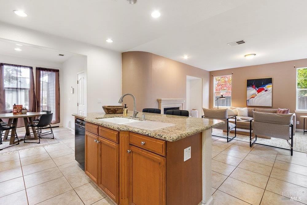 Vallejo, California, 94592, United States, 4 Bedrooms Bedrooms, ,3 BathroomsBathrooms,Residential,For Sale,1990283