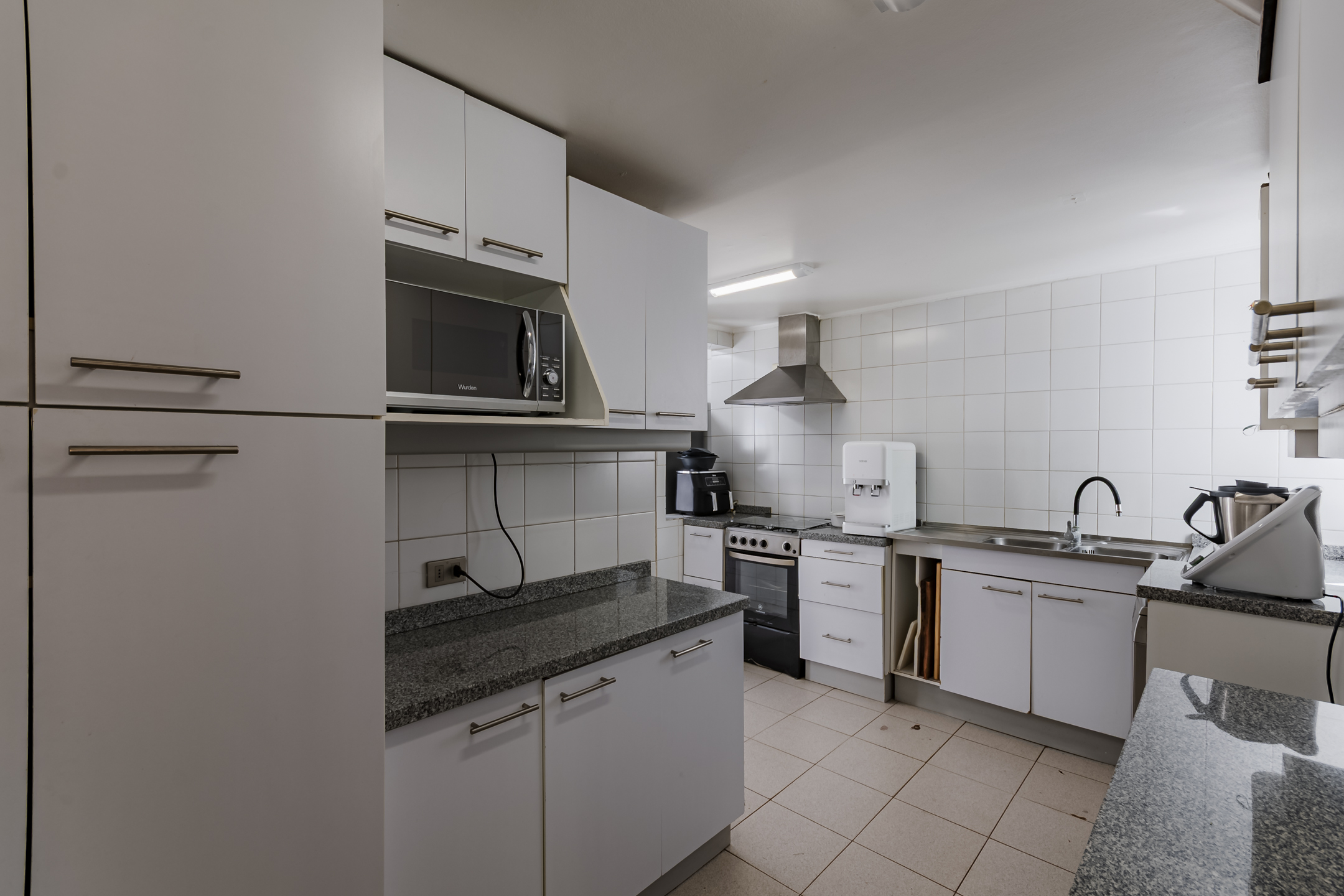  House for sale near Portal La Dehesa, in a gated condominium. - 物件實景