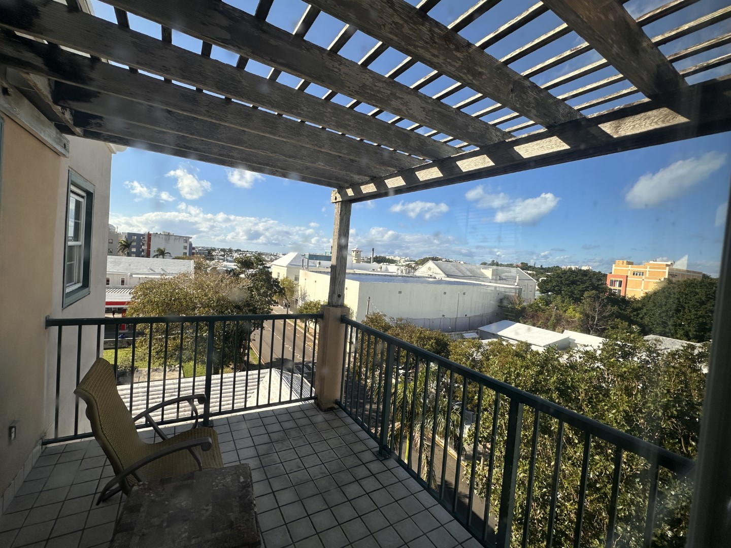 City of Hamilton, BM, 1 Bedroom Bedrooms, ,3 BathroomsBathrooms,Residential,For Sale,1696649