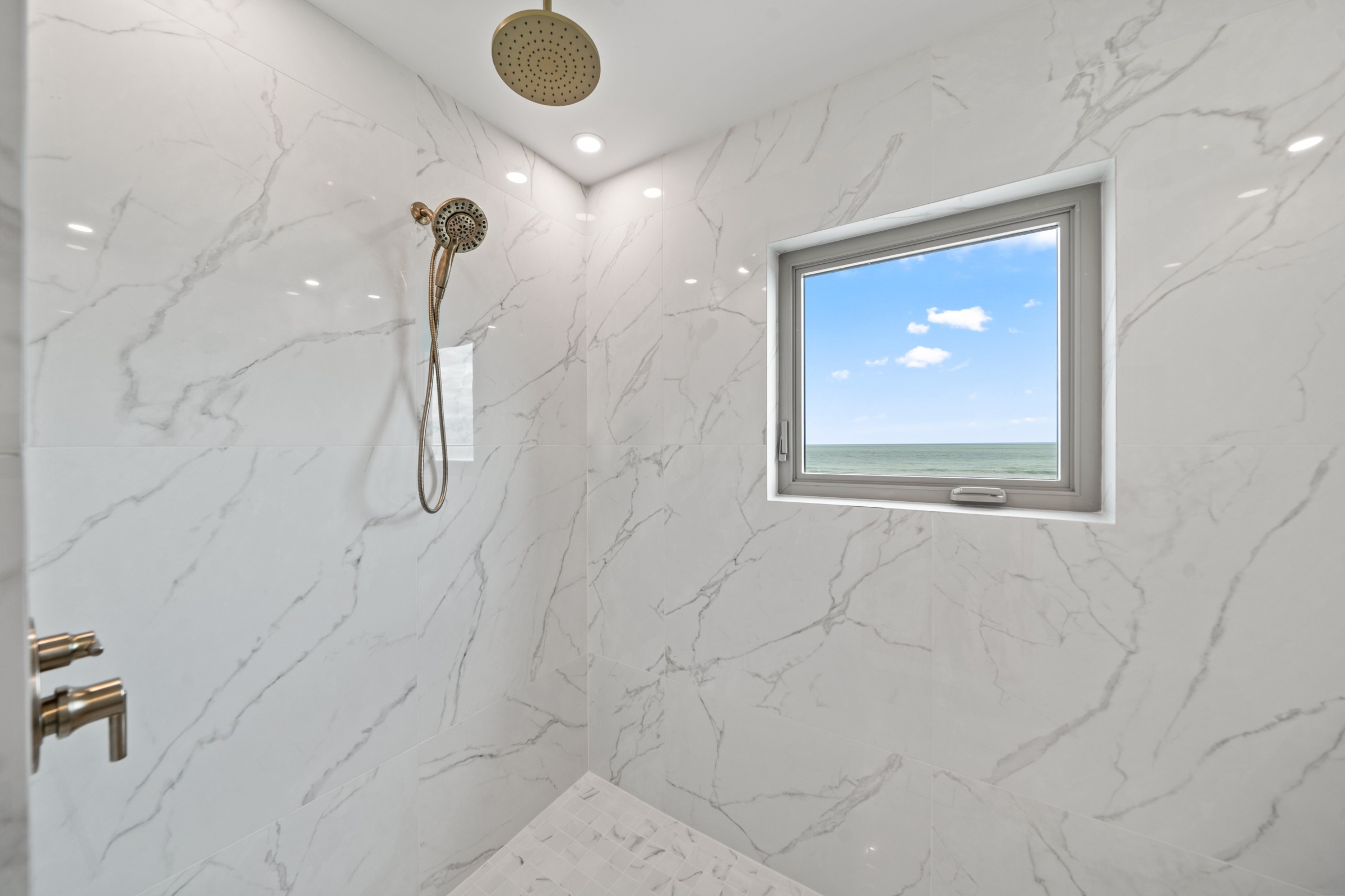  1006 Wave Crest Avenue, Indialantic, FL, 32903 - 物件實景