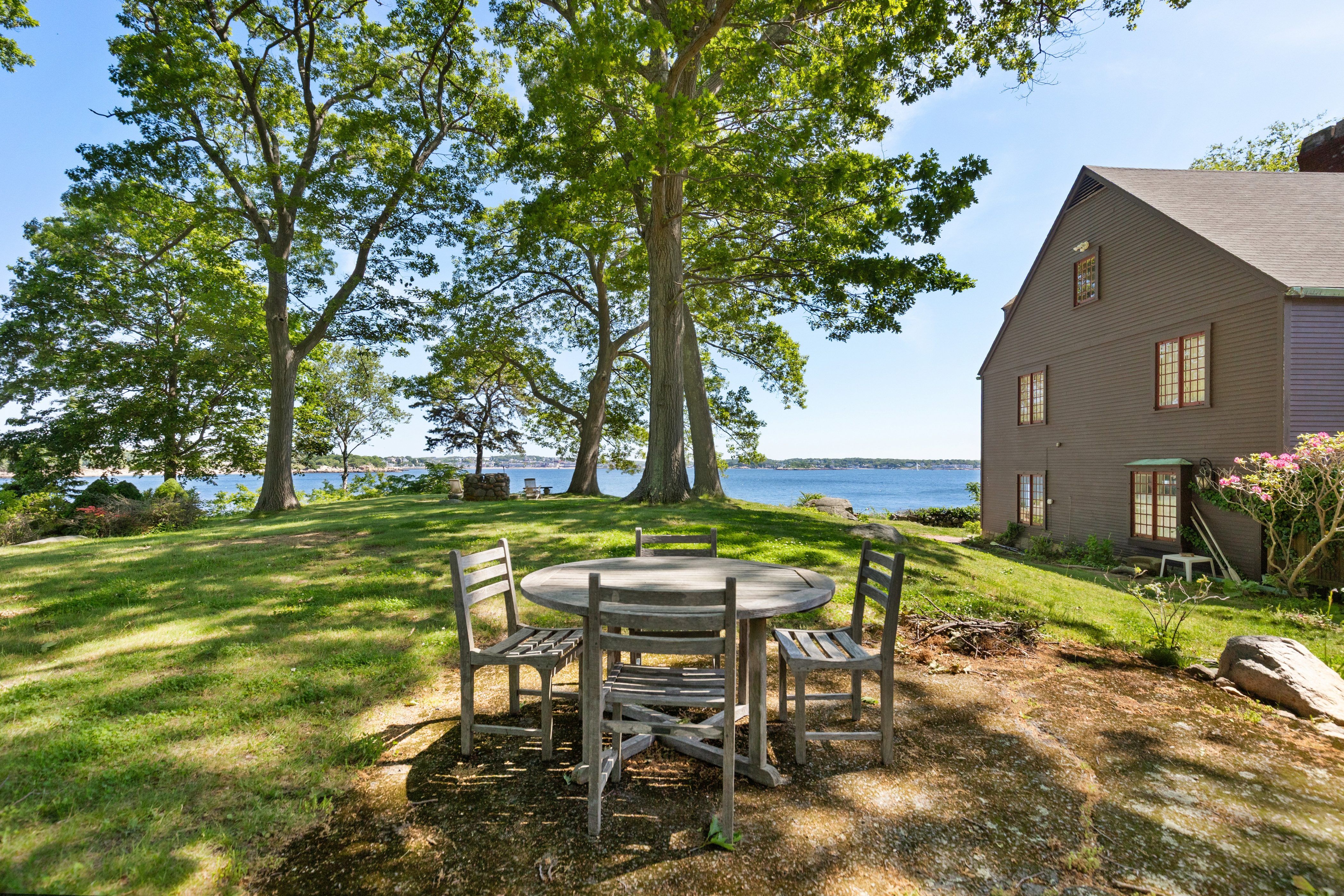  69 Dolliver Neck Rd, Gloucester, MA, 01930 - 物件實景