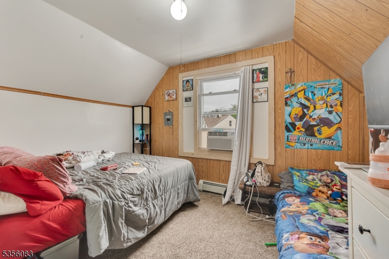 Paterson City, New Jersey, 07522, United States, 8 Bedrooms Bedrooms, ,3 BathroomsBathrooms,Residential,For Sale,1805304