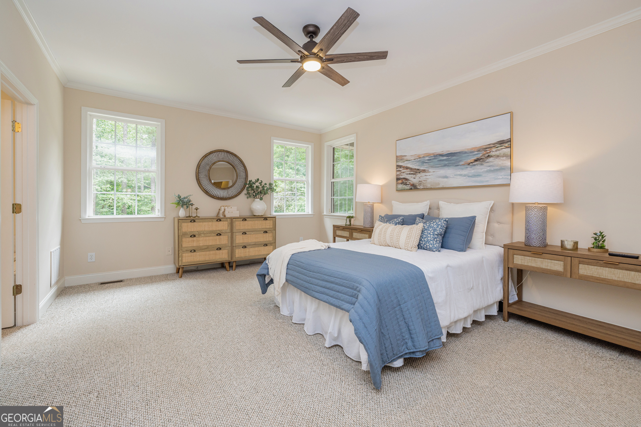 Newnan, Georgia, 30263, United States, 4 Bedrooms Bedrooms, ,5 BathroomsBathrooms,Residential,For Sale,1932602