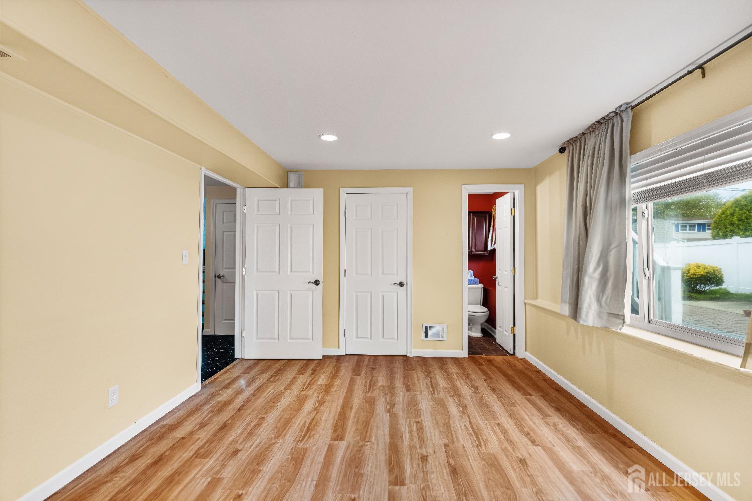 Old Bridge, New Jersey, 08857, United States, 4 Bedrooms Bedrooms, ,2 BathroomsBathrooms,Residential,For Sale,1983937