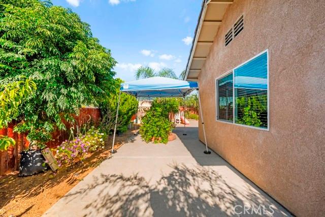 Moreno Valley, California, 92553, United States, 5 Bedrooms Bedrooms, ,3 BathroomsBathrooms,Residential,For Sale,1907755