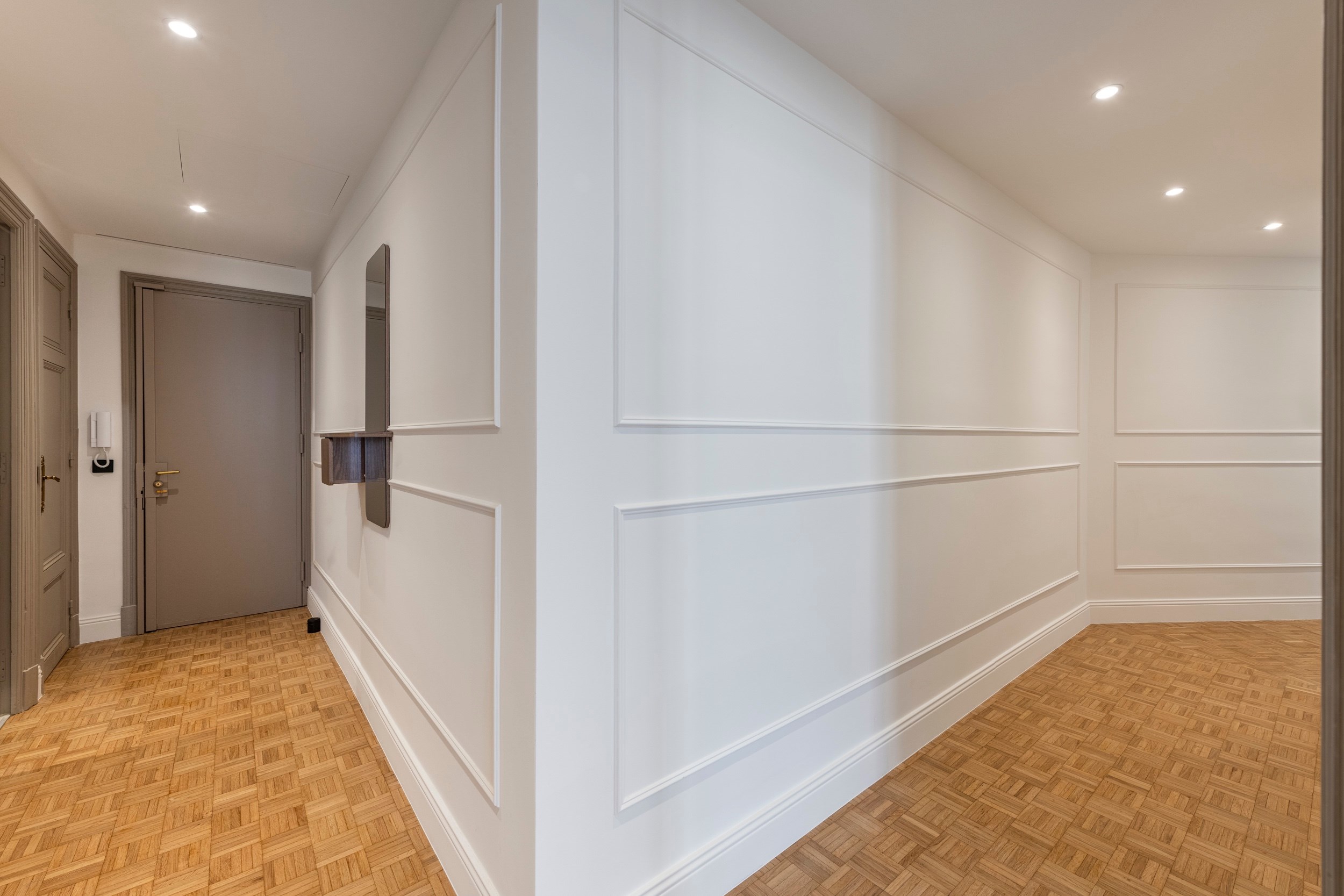  Negresco Residence, Luxuriously renovated two bedroom apartment. - 物件實景