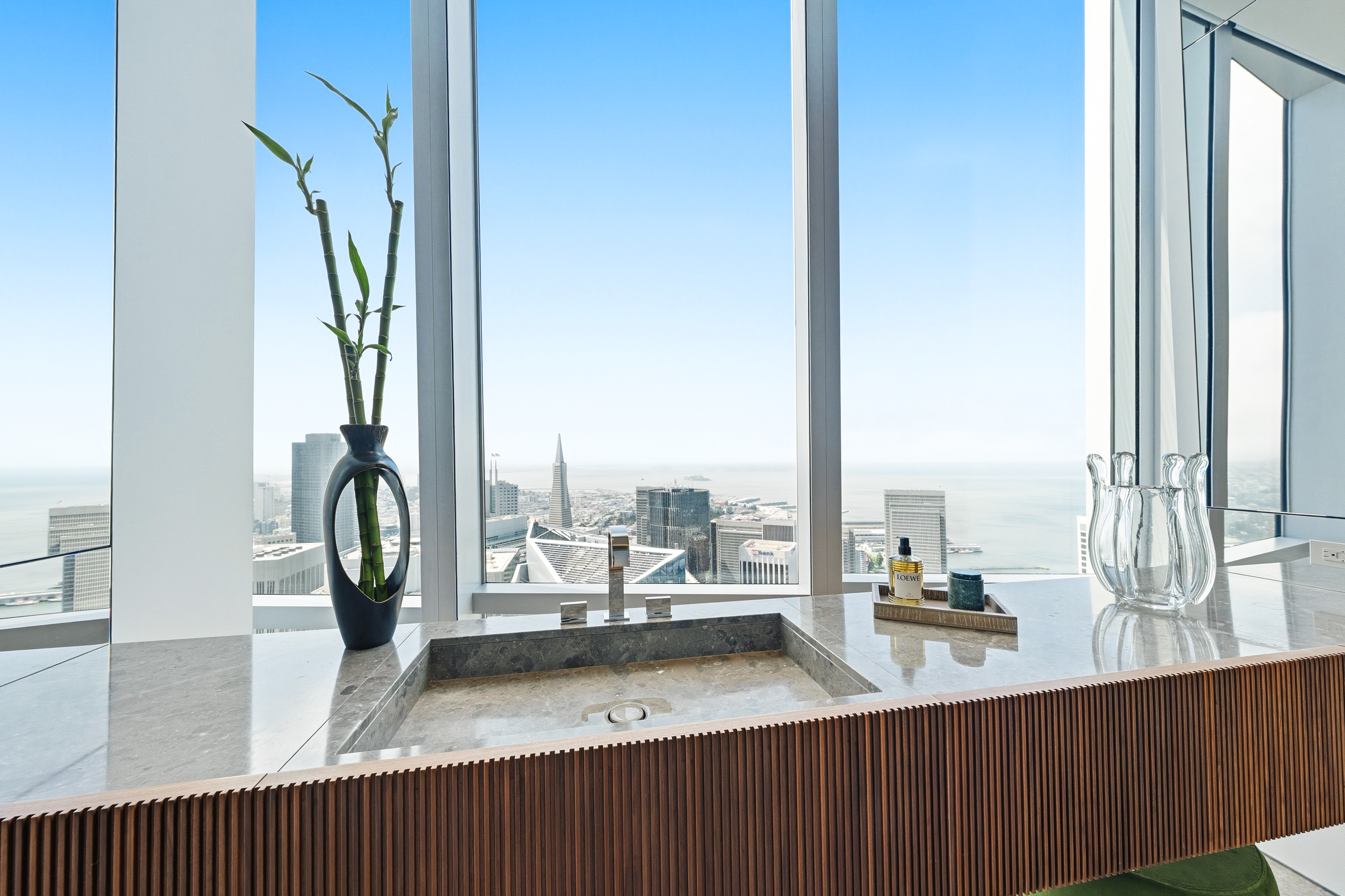  The Grand Penthouse at 181 Fremont - 物件實景