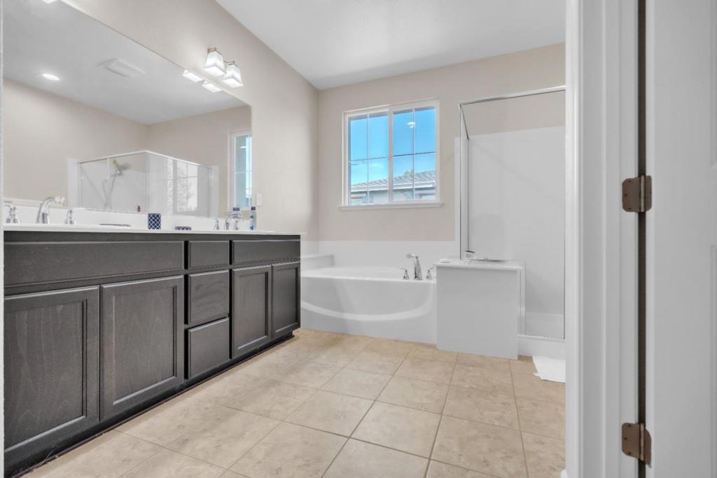 Fairfield, California, 94533, United States, 4 Bedrooms Bedrooms, ,3 BathroomsBathrooms,Residential,For Sale,2033917