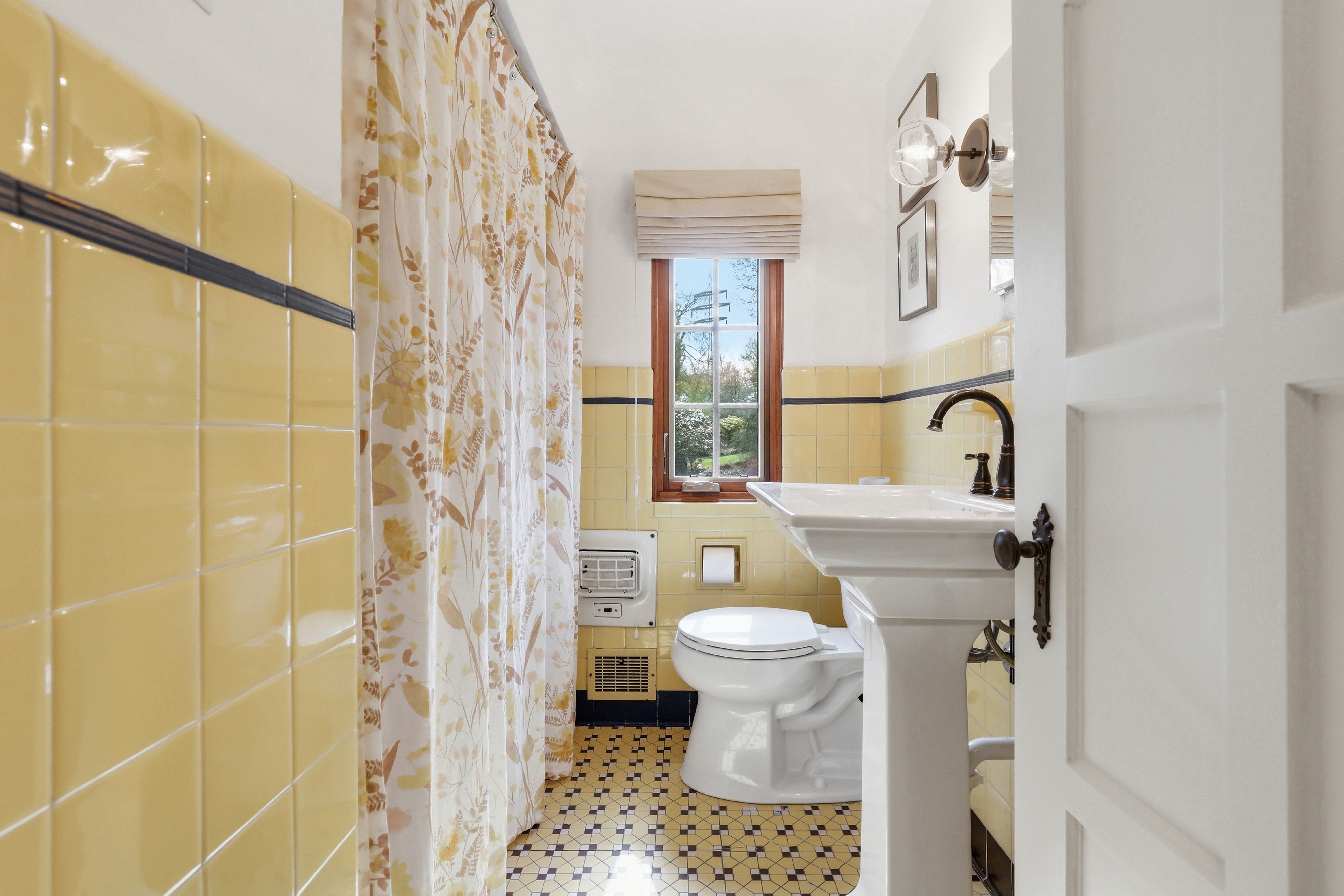  552 Greenhurst Dr, Pittsburgh, PA 15243 - 物件實景