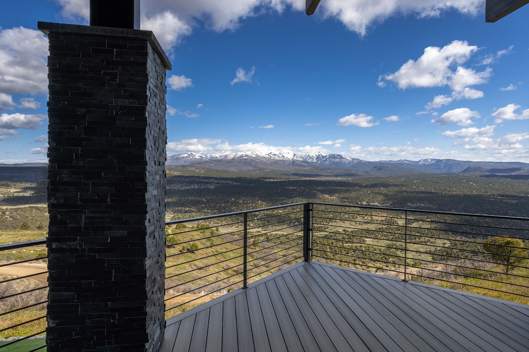  2286 Deer Valley Road - Durango, CO - 物件實景