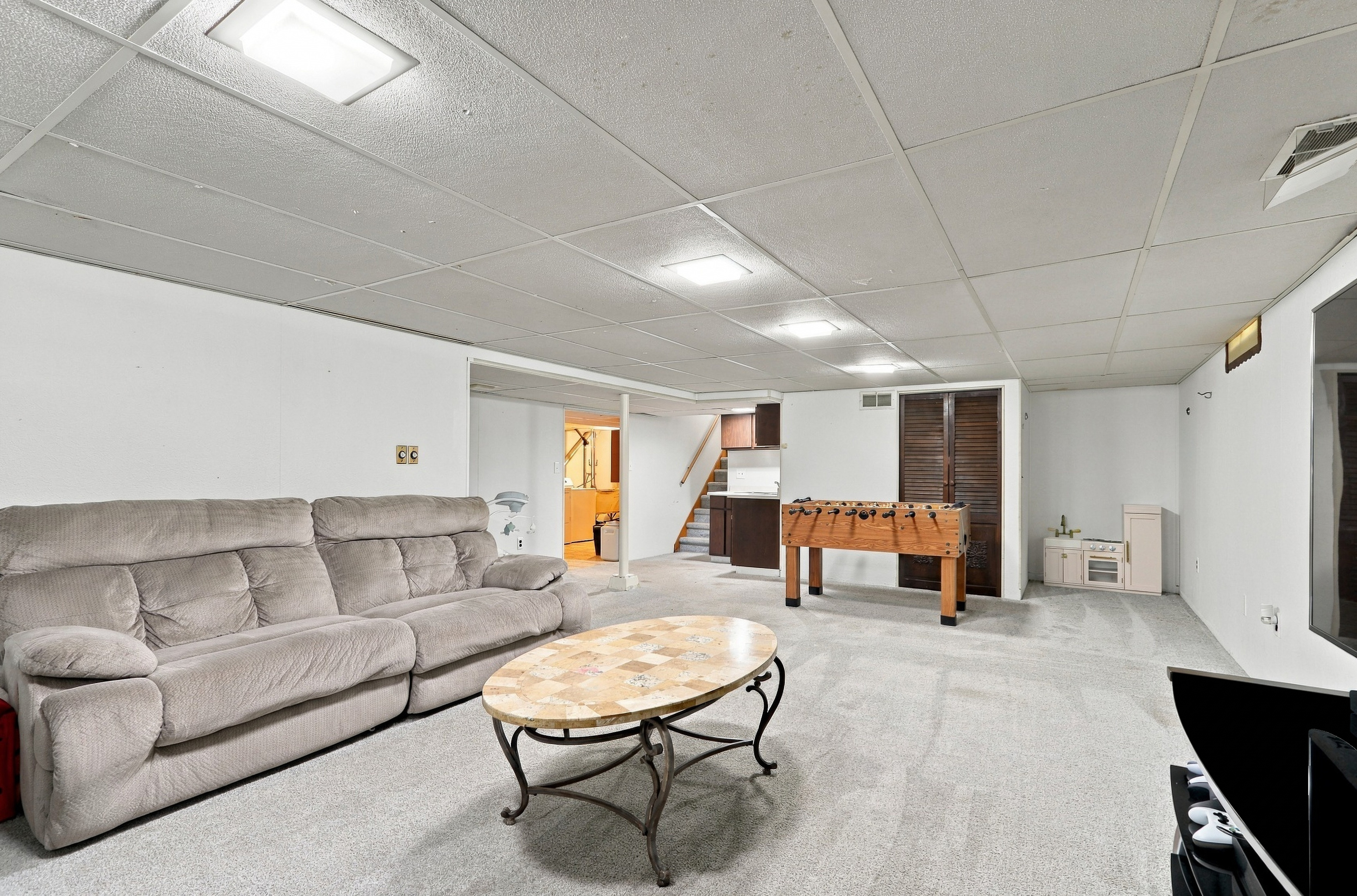  Move-in Ready 3-Bedroom Ranch - 物件實景
