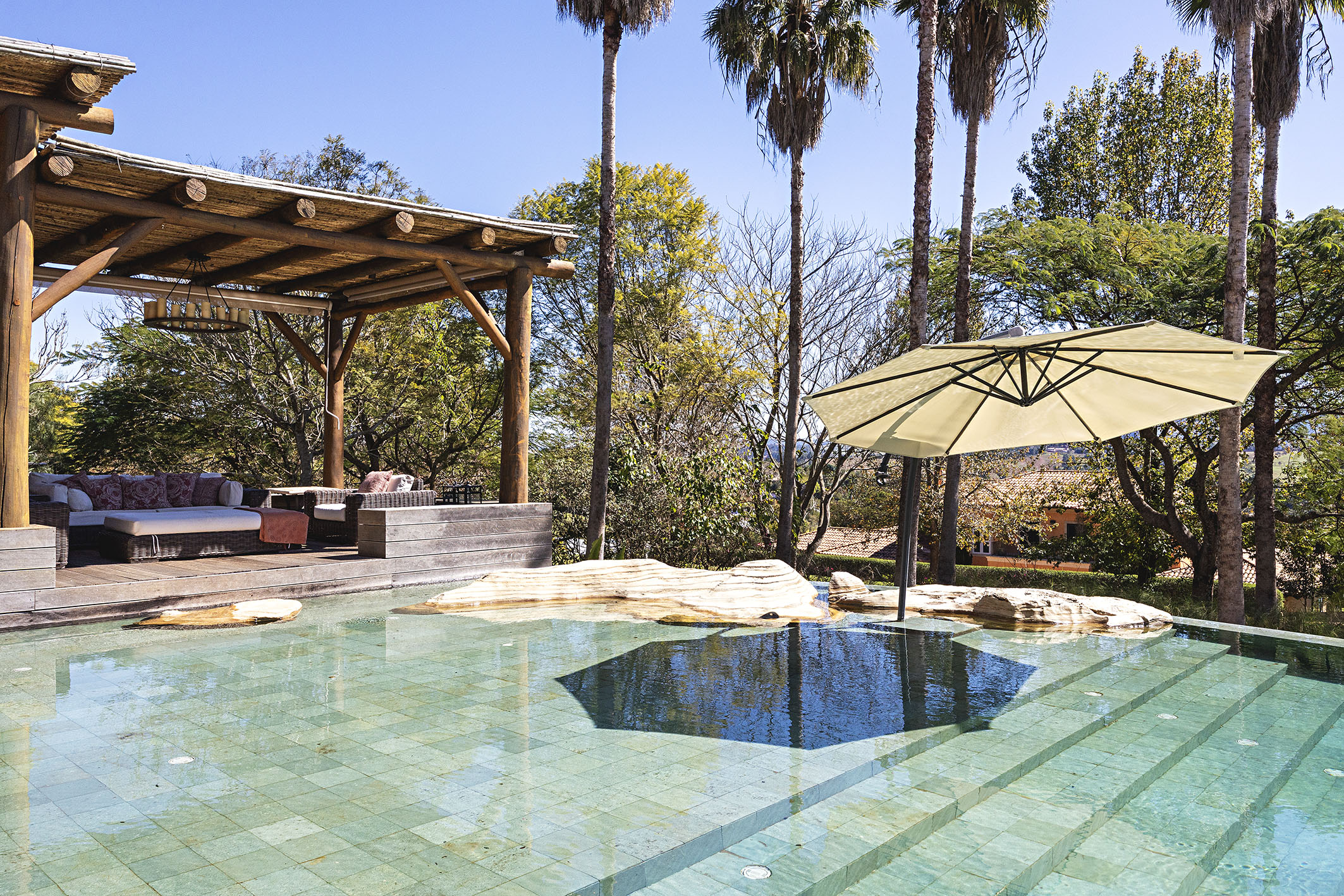  Tuscan-Style Residence in Quinta da Baroneza with an Exclusive Design - 物件實景