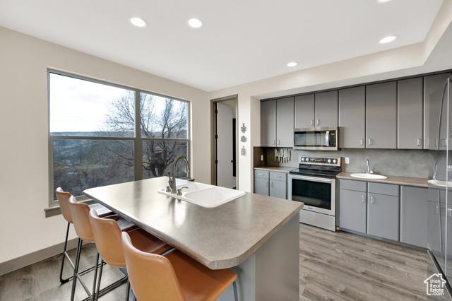 Heber City, Utah, 84032, United States, 4 Bedrooms Bedrooms, ,4 BathroomsBathrooms,Residential,For Sale,1889644
